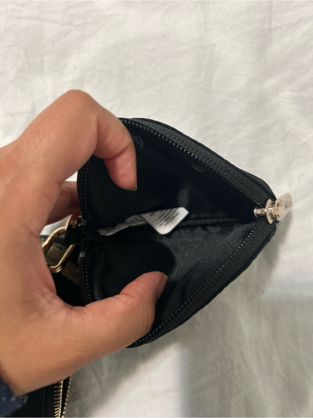lululemon athletica Black and Gold Wristlet Key Pouch Set - Picture 7 of 7